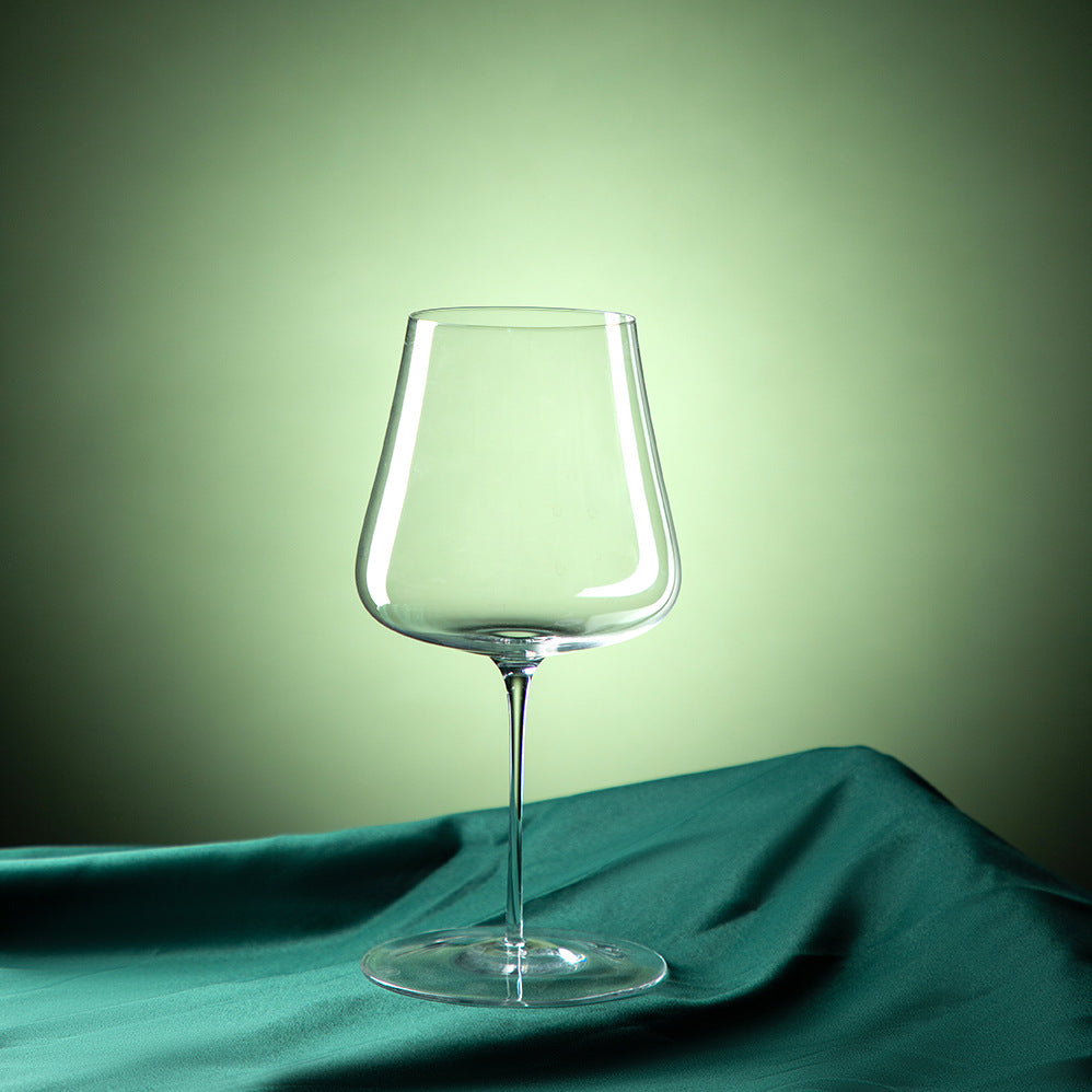 Discover Elegance with Our Crystal Glass Wine Glass Gift Set